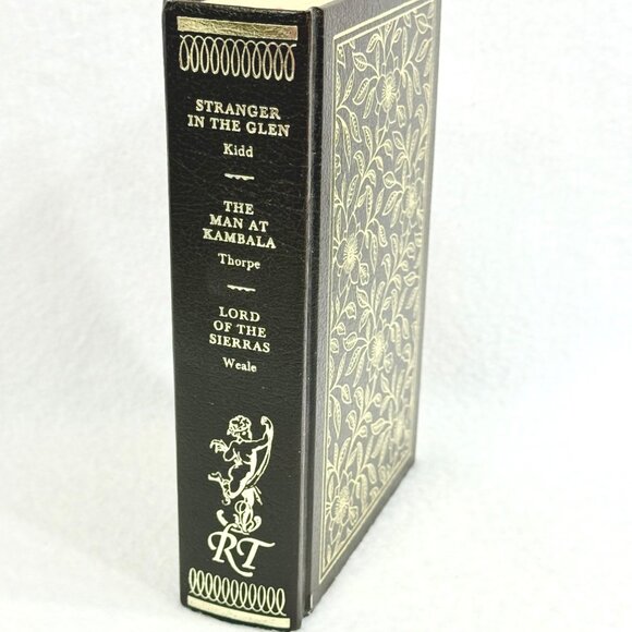 Vtg. Romance Treasury Anthology by The Romance Treasury Association (1978) - Picture 8 of 11